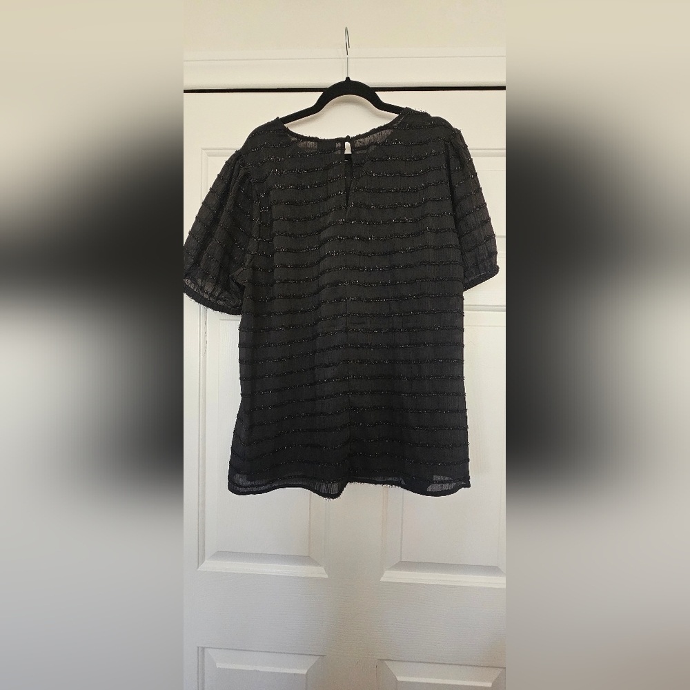 Torrid Abbey Lurex Chiffon Puff Short Sleeve Top 2X NWT - Picture 6 of 6